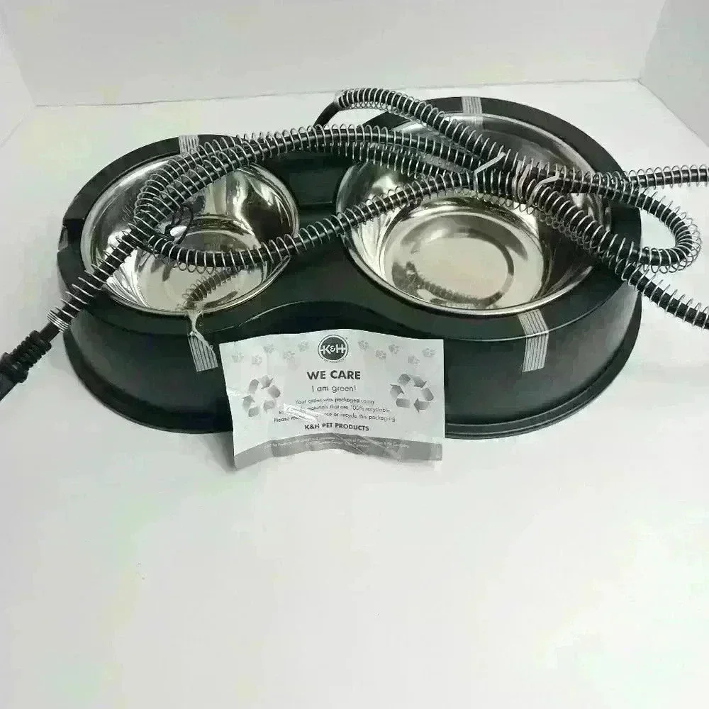 K&H Thermo Heated Kitty Cafe Model HPB70 For Outdoor Cats New Without Box